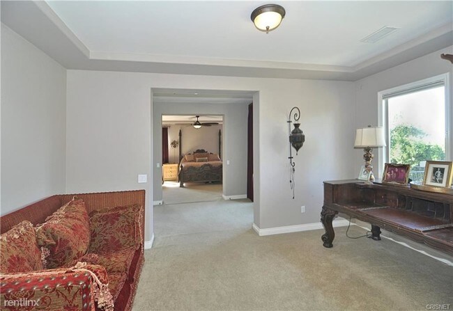 Building Photo - 5 br, 6 bath House - 2159 Hathaway Ave