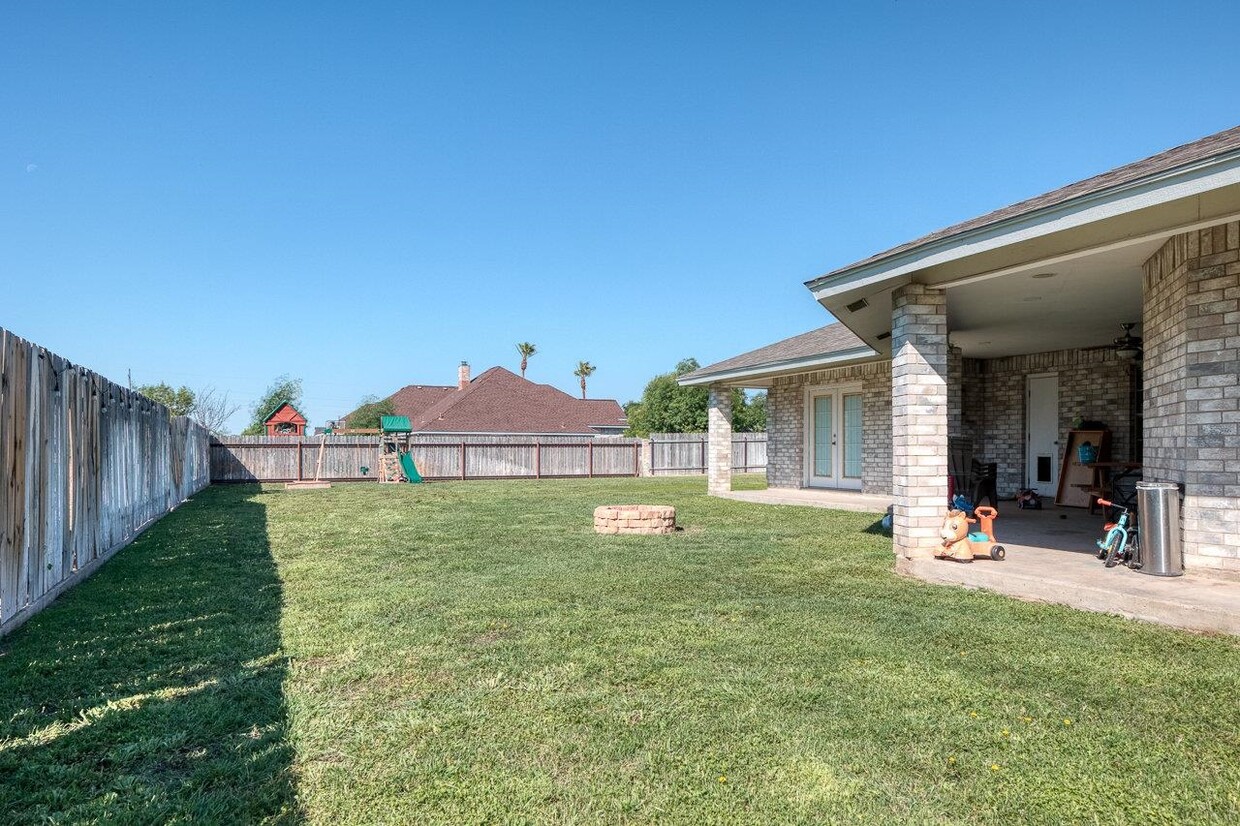 Building Photo - 107 Timber Rock Dr