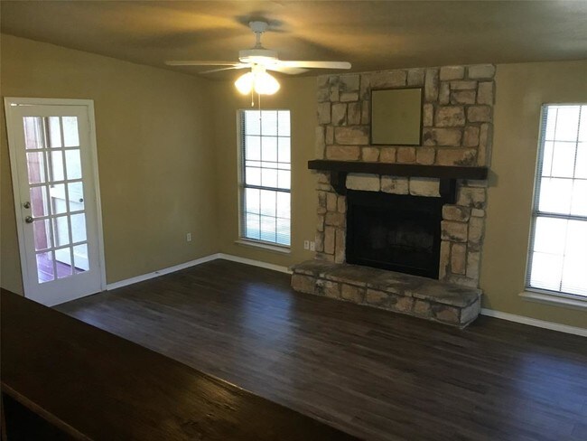 Foto del edificio - 109 Quail Haven St