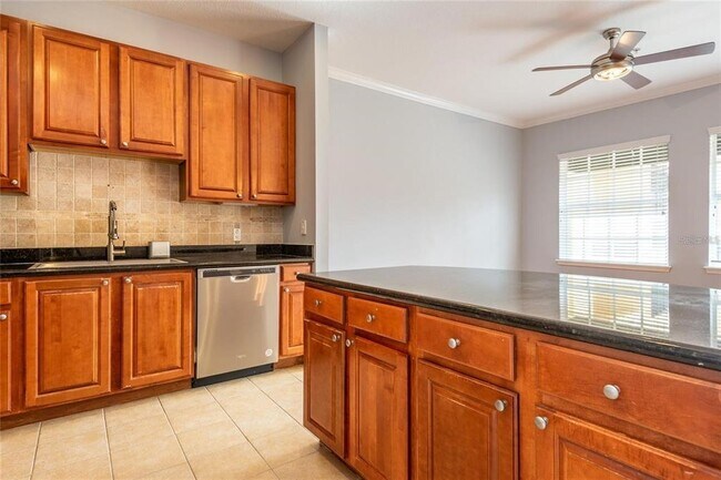 Foto del edificio - 536 Jasmine Way