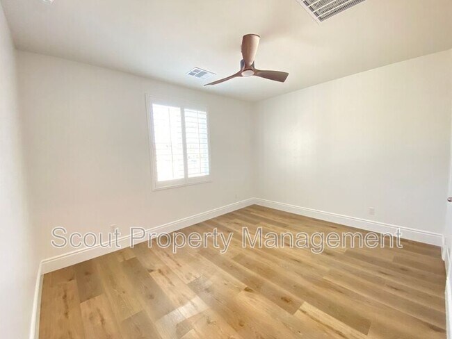 Building Photo - 1833 Barrens Pl