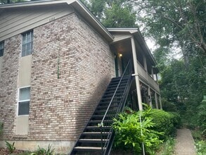 Building Photo - 1101 Washington Ct