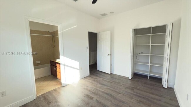 Foto del edificio - 1522 SW 147th Ter