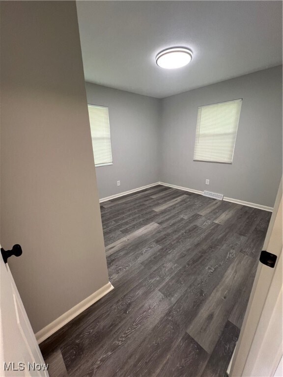 Foto del edificio - 2561 Edwin Ave