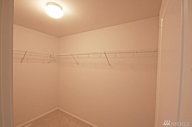 Foto del edificio - 15720 Manor Way