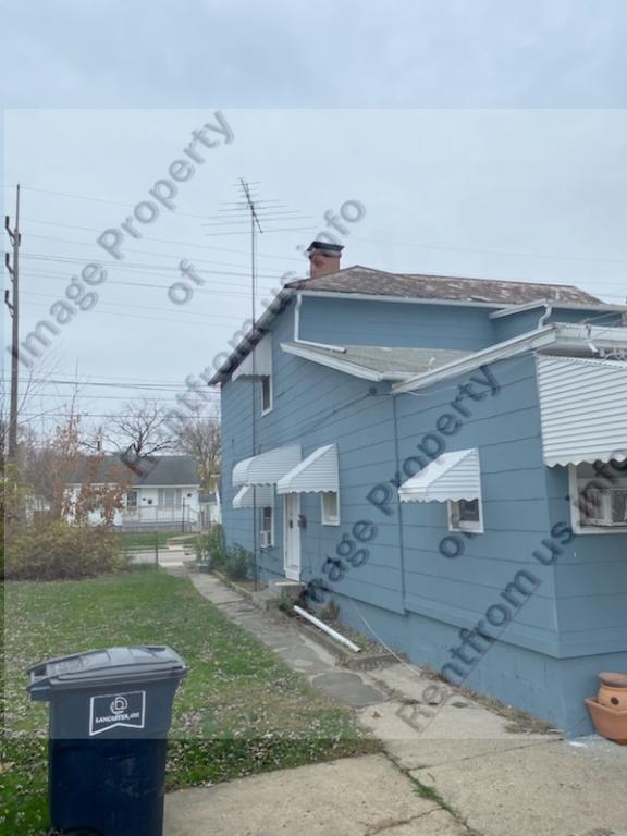 Building Photo - 136 1/2 N Pierce Ave