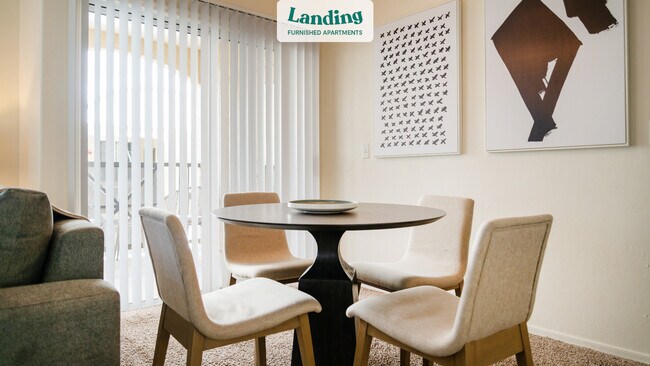 Foto del edificio - 4701 W Linda Vista Blvd