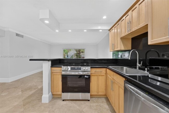 Foto del edificio - 7477 SW 82nd St
