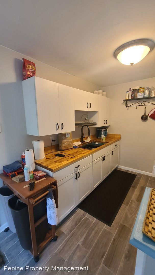 Foto del edificio - 3 br, 1.5 bath House - 1942 NE 17th Drive