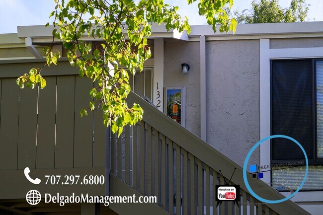 Building Photo - Beautiful two bedroom condo located in Sou...