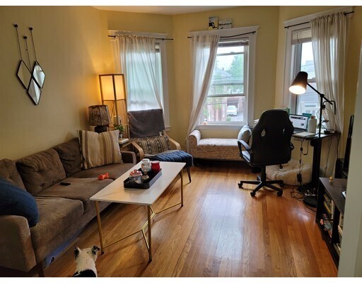 Foto del edificio - 83 Euston Rd