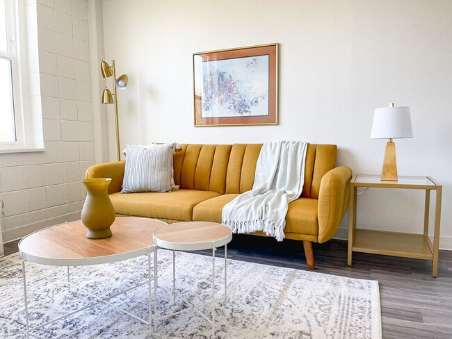 Building Photo - 2515 Burnet Ave