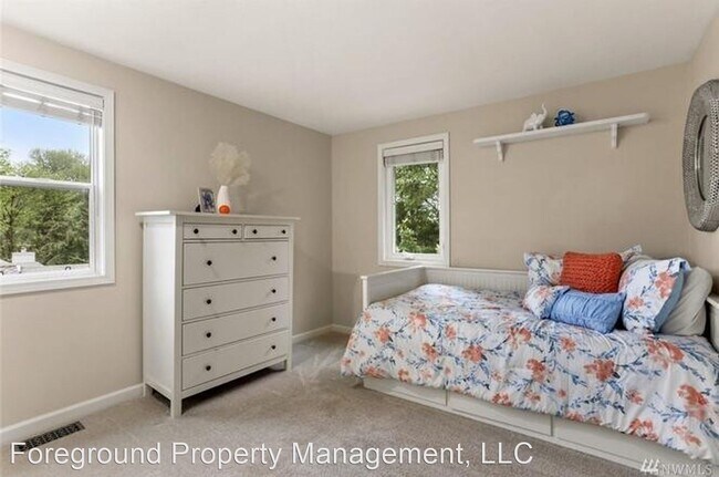 Foto del edificio - 3 br, 3 bath House - 13265 SE 55th Pl