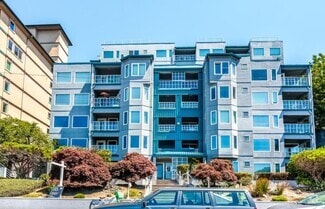 Building Photo - 420 Melrose Ave E