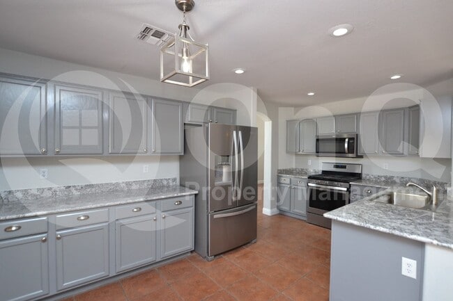 Building Photo - 487 W Calle Monte Vista