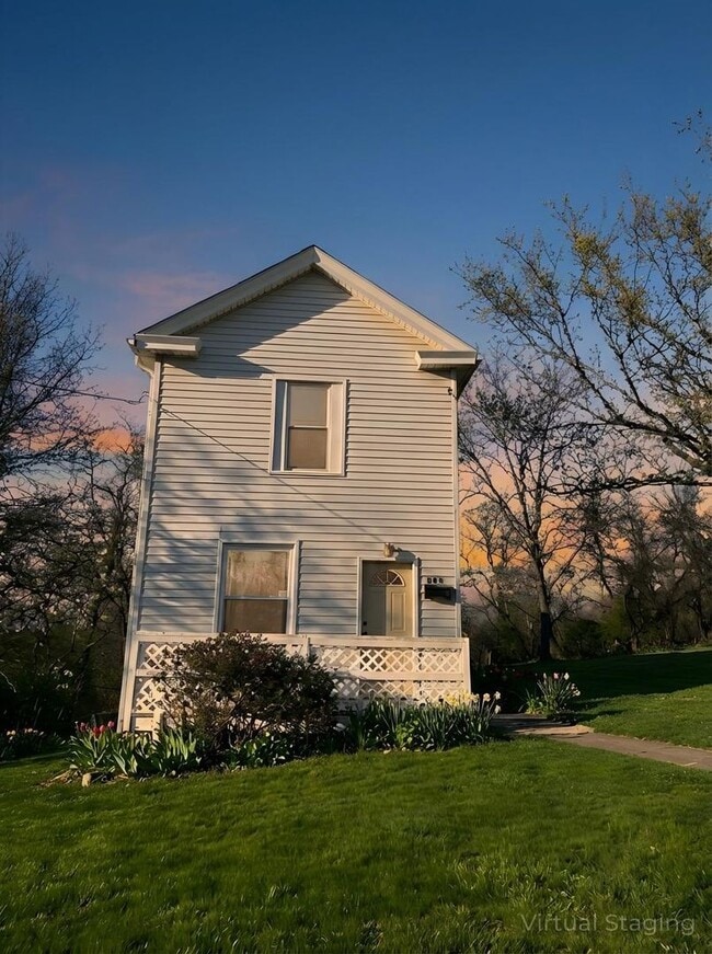 Foto del edificio - 3 bed/1 bath Single Family Home Clairton, PA