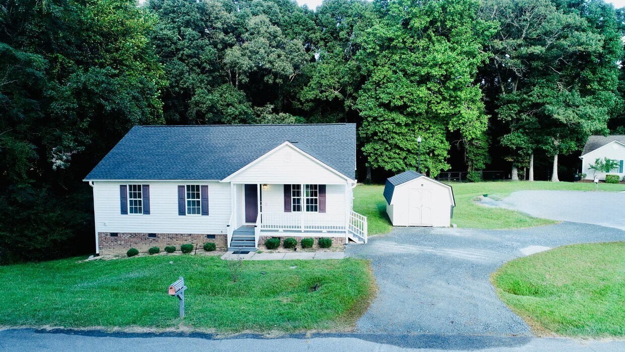 Foto principal - 1000 Meadowgreen Dr