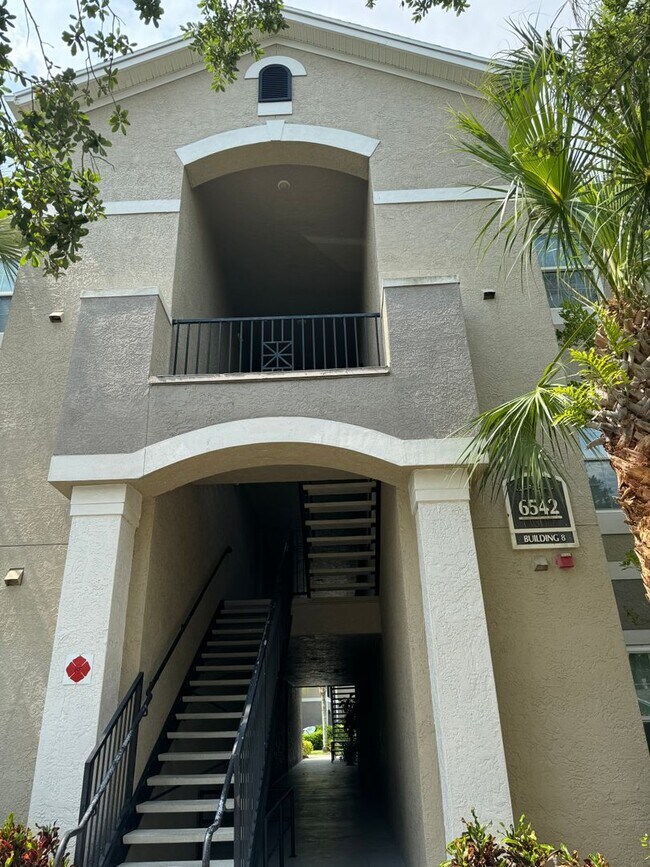 Foto del edificio - Charming 1-Bedroom Condo – 3rd Floor | Gat...