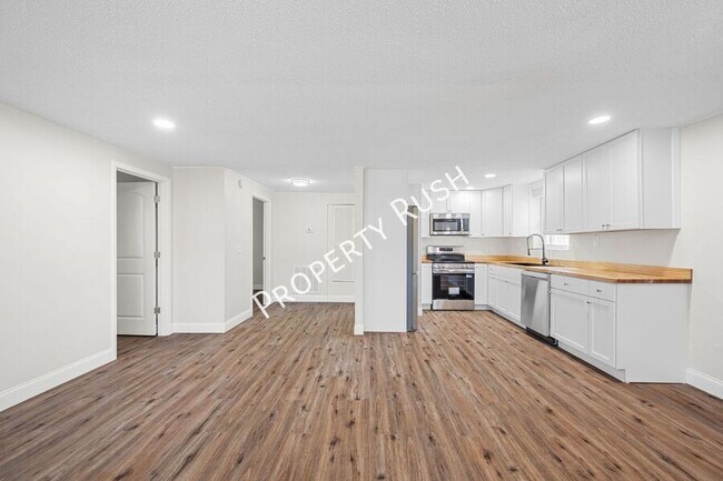 Foto del edificio - 3217 Copperstone Trl