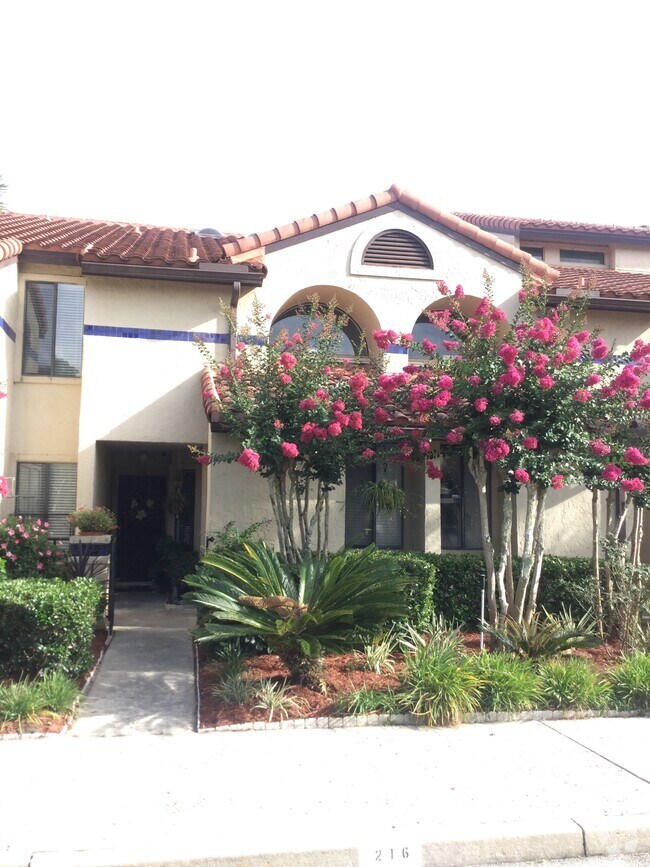 San Jose Manor Condos for Rent Jacksonville, FL 2 Rentals