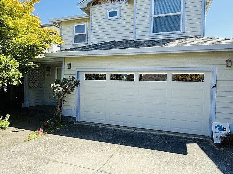 Foto principal - 5020 Garnet St