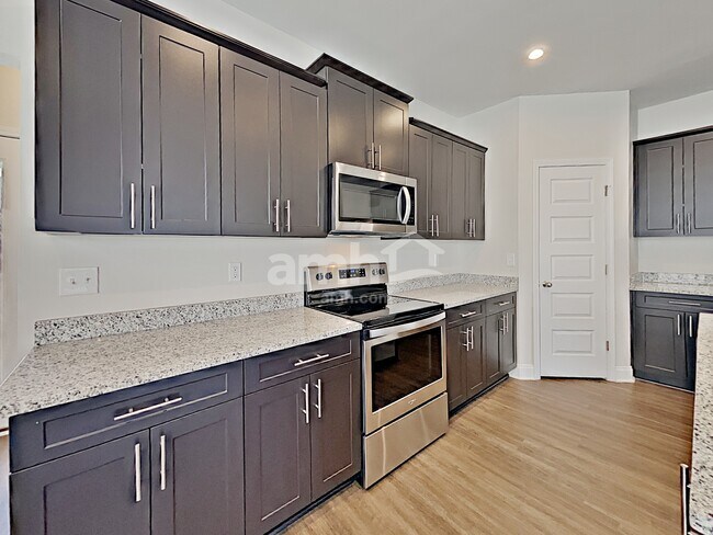 Foto del edificio - 5214 Tupelo St
