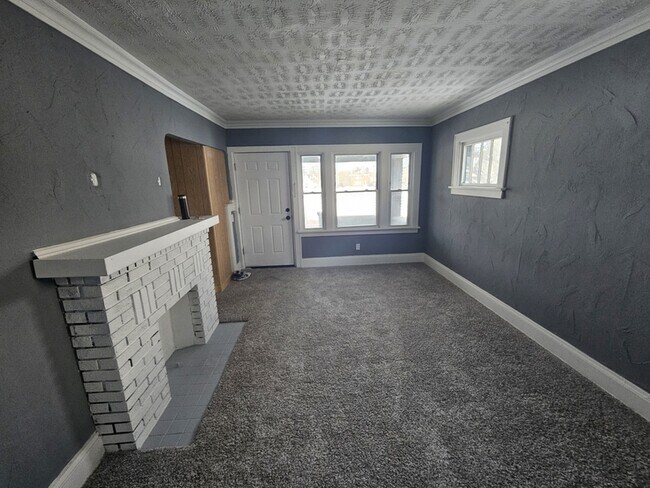 Foto del edificio - 1149 E 177th St