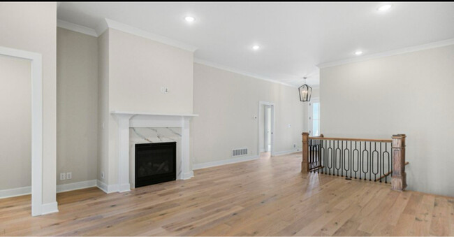 Building Photo - 12118 Cypress Ridge Dr