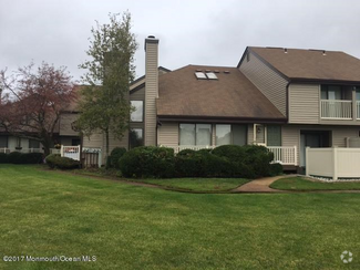 Building Photo - 0 Cotswold Cir