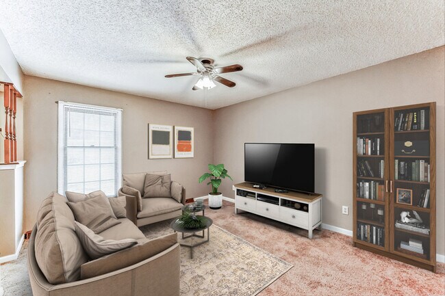 Building Photo - 1105 S Country Club Dr