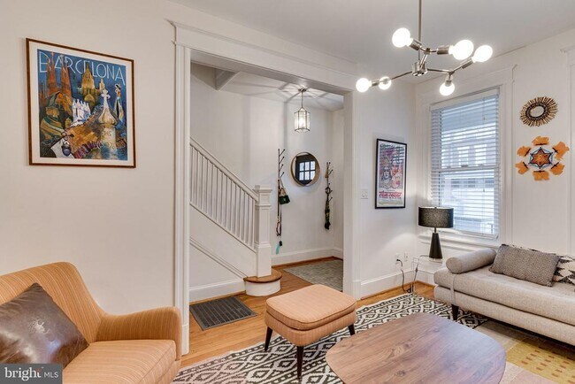 Foto del edificio - 916 6th St NE