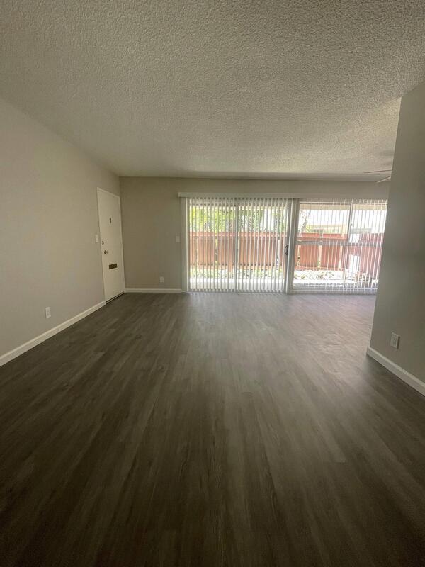 Foto del edificio - 2161 W 25th St