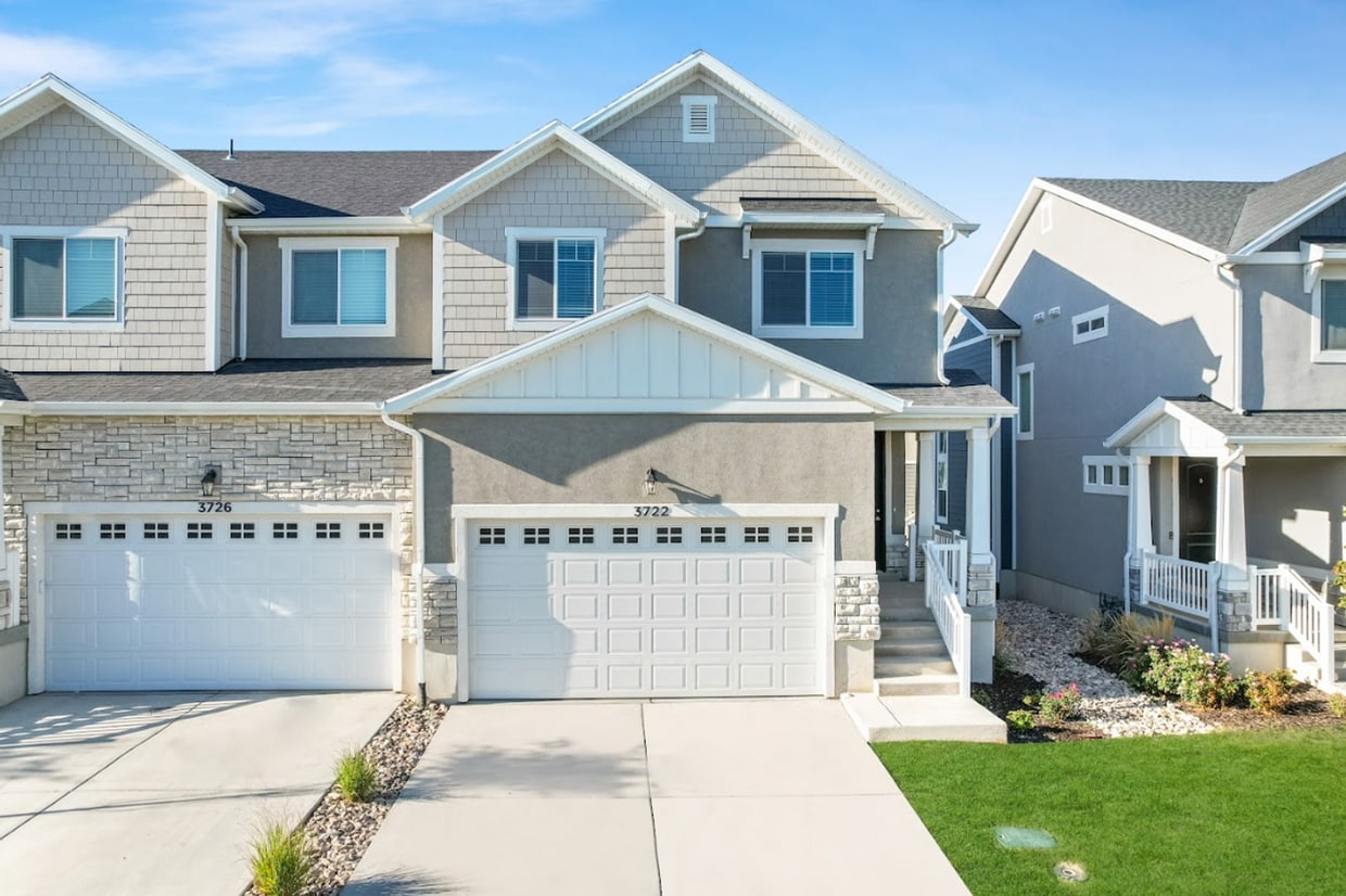 Foto principal - $2,295/Month 4-Bedroom Home for Rent in De...