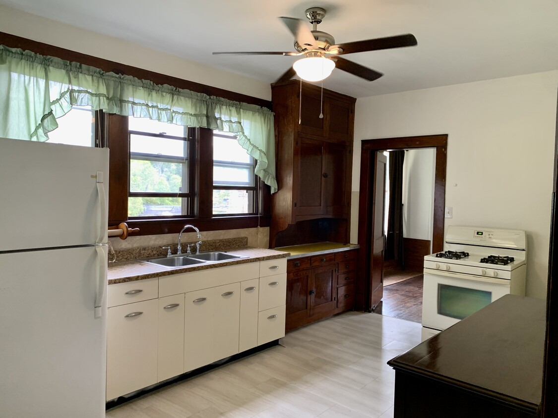 Foto principal - 223 29th St