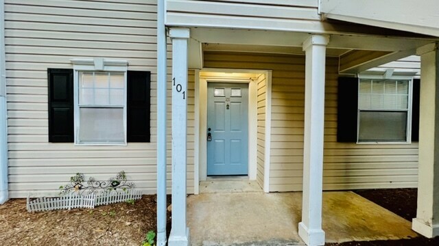 Foto del edificio - 101 Scott Ln
