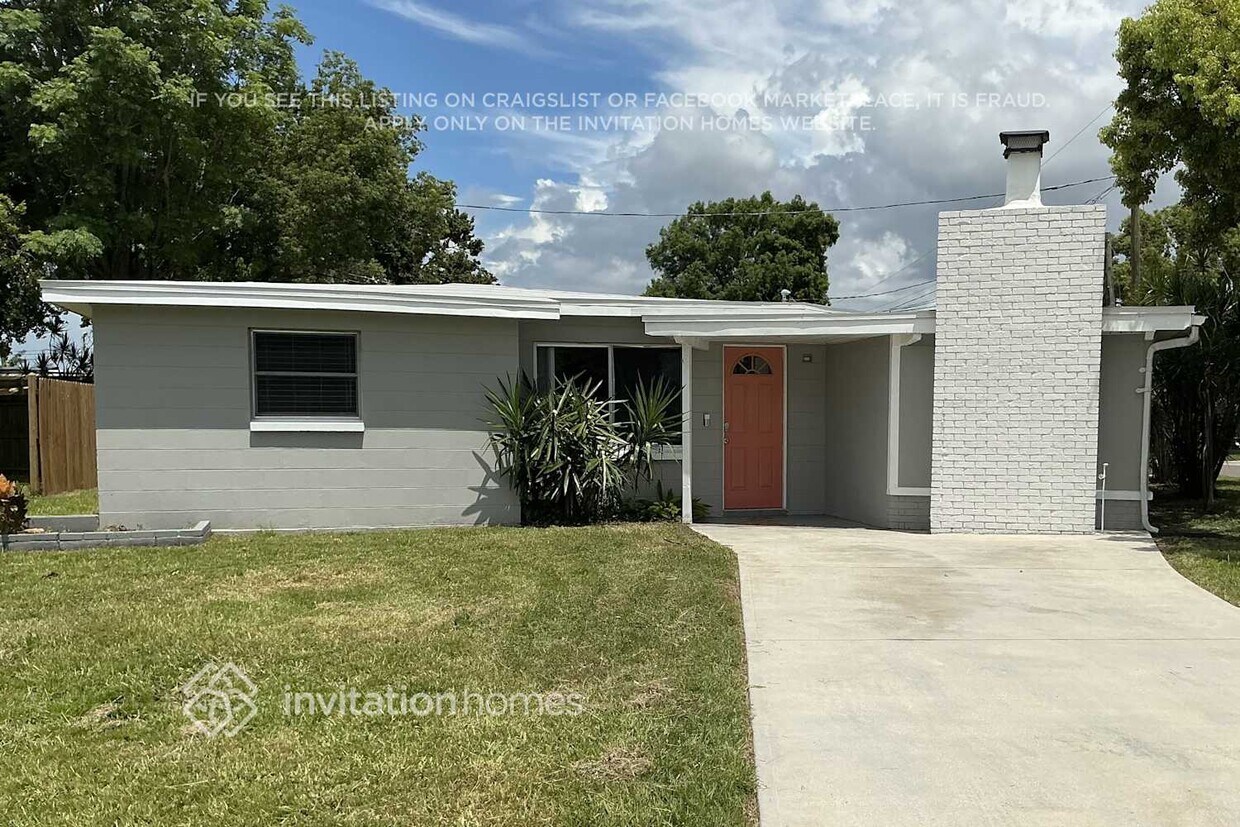 Foto principal - 11707 102nd St