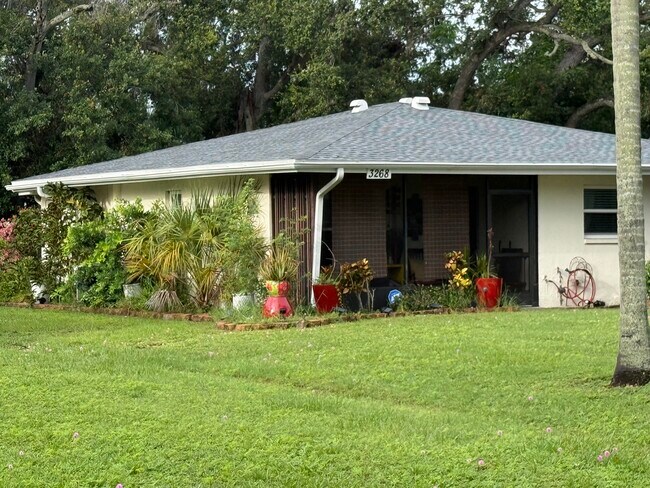 Foto del edificio - 3268 Ramblewood Cir