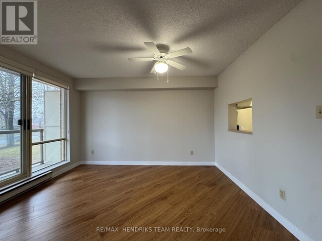 Building Photo - 56 Windward St