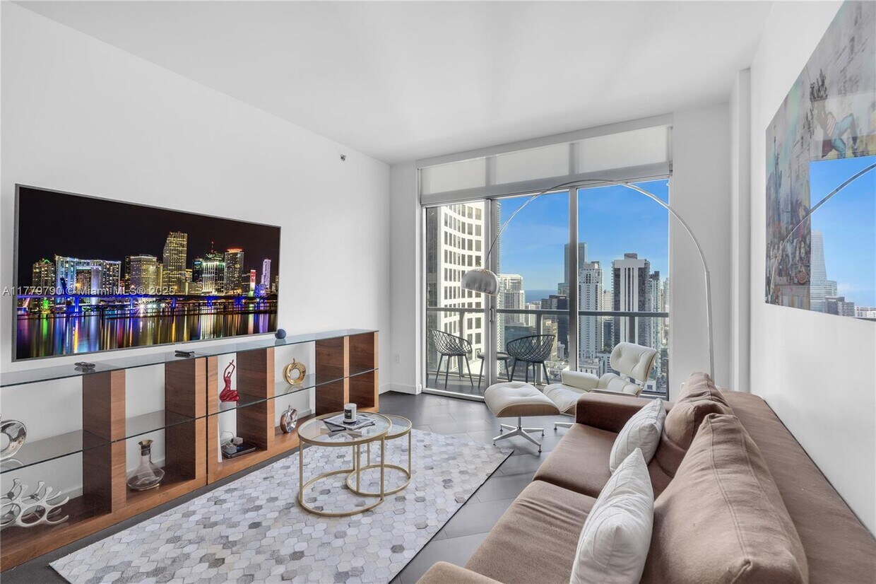 Foto principal - 55 SE 6th St