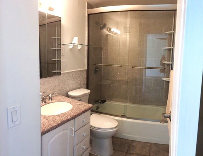 Building Photo - Mauna Loa Shores Condo