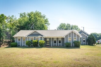 Building Photo - 10900 Co Rd 1