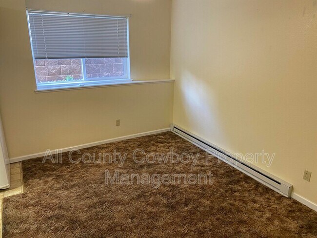 Foto del edificio - 509 E Curtis St