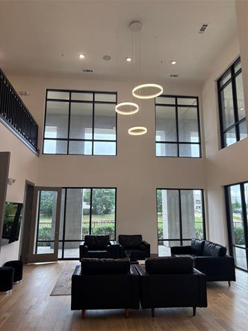 Foto del edificio - 2700 Old Denton Rd