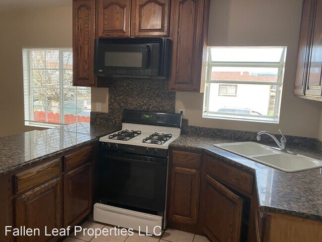 Foto del edificio - 2 br, 1 bath House - 1182 58th Ave,