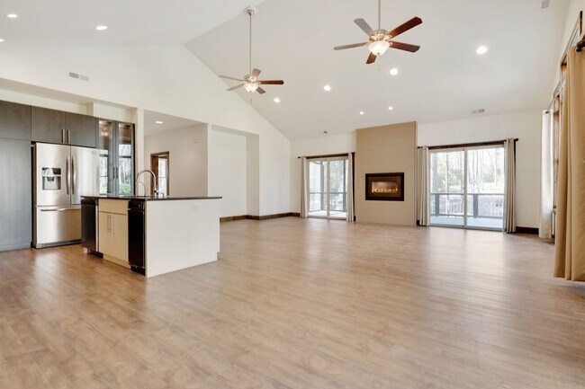 Foto del edificio - Amazing home in Fearrington Village with F...