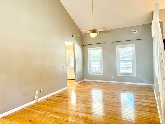 Foto del edificio - 3/2 Brick Home in Crowfield Plantation in Goose Creek!