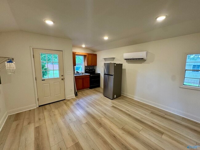 Building Photo - 28217 Shannon Dr
