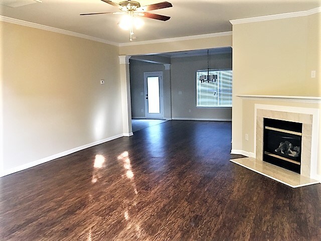 Foto del edificio - 4811 Spruce Peak Rd