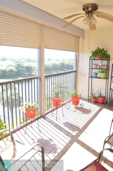 Foto principal - 2200 S Cypress Bend Dr