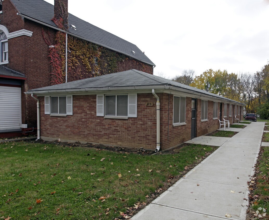 426428 Holt St, Dayton, OH 45402 Apartments in Dayton, OH